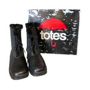 Totes Boots